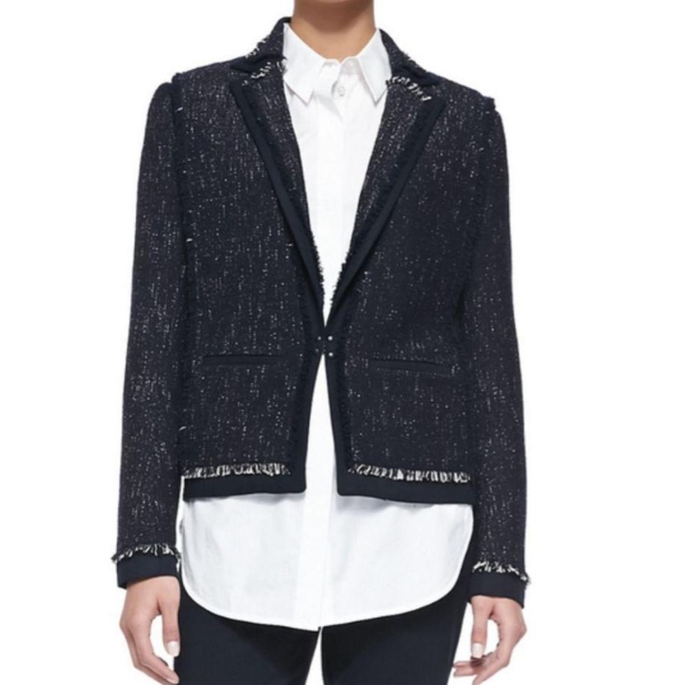 Vince tweed Boucle blazer Jacket. Size xs Navy and White euc